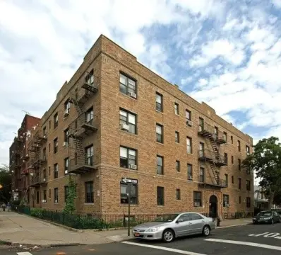 22-Unit Brick Apartment Building