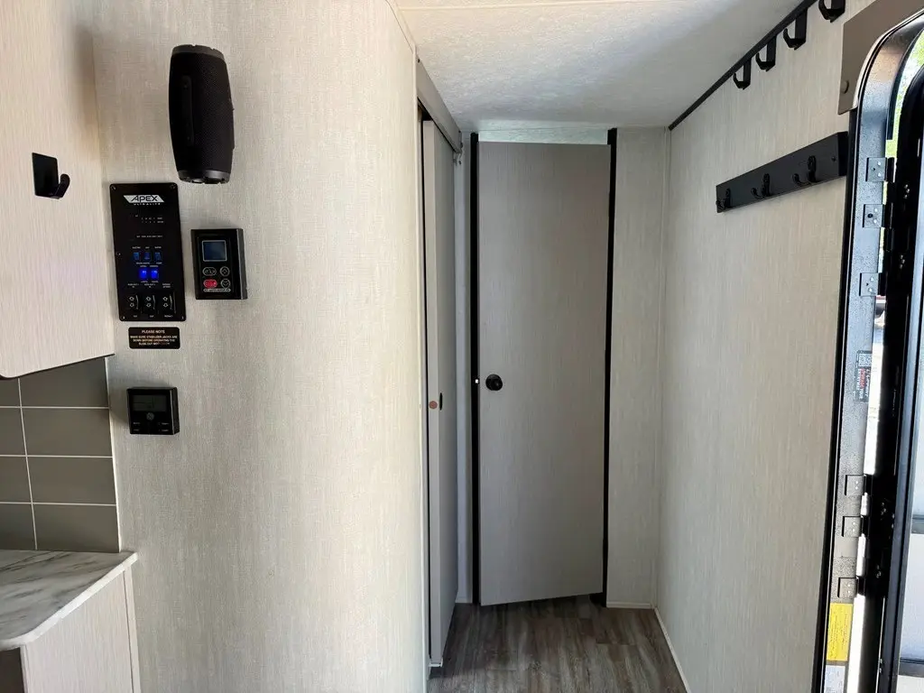 Picture 30