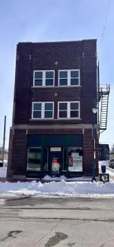 Mixed-Use Building in Downtown Core