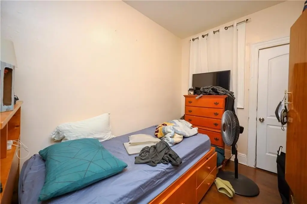 Picture 18