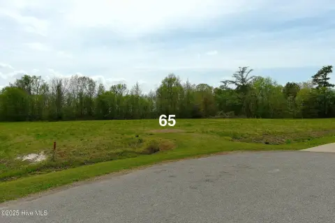 Waterfront Lot in Tranquil Community