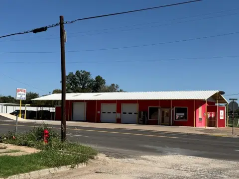 Established Auto Service Shop