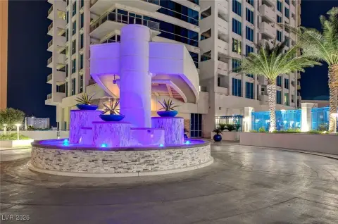 Las Vegas Strip High-Rise Condo