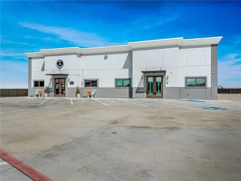 Corpus Christi Commercial Space Available