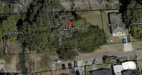 Land in Growing Jacksonville Area