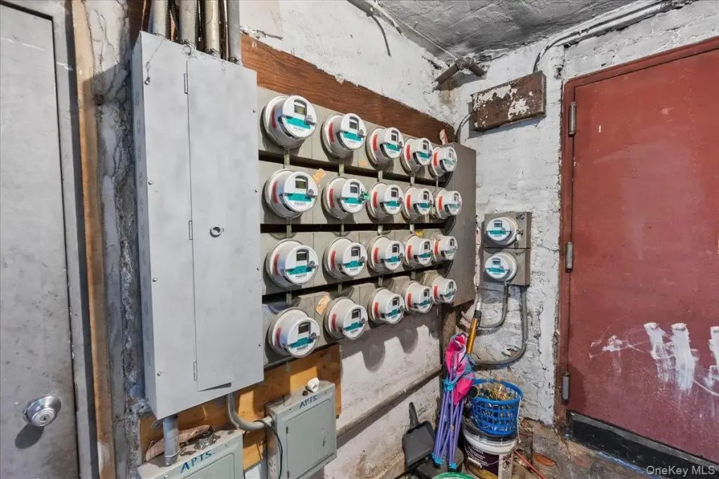 Picture 16