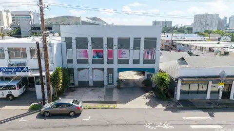 Honolulu Mixed-Use Gem For Sale