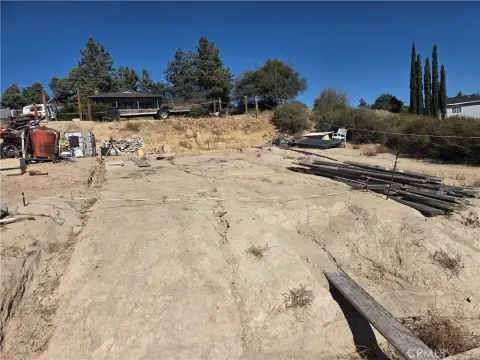 Residential Land in Lake Elizabeth