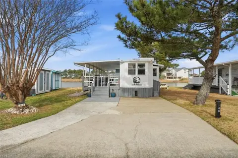 Waterfront Resort Property Near Ocean