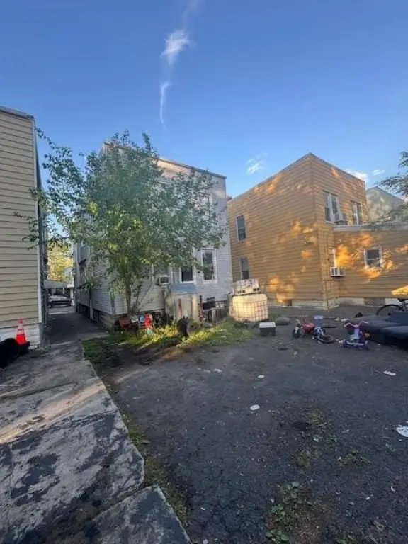 Picture 18