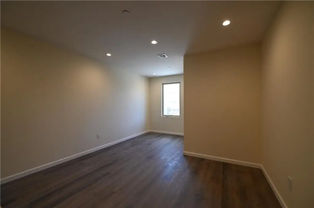 Picture 24