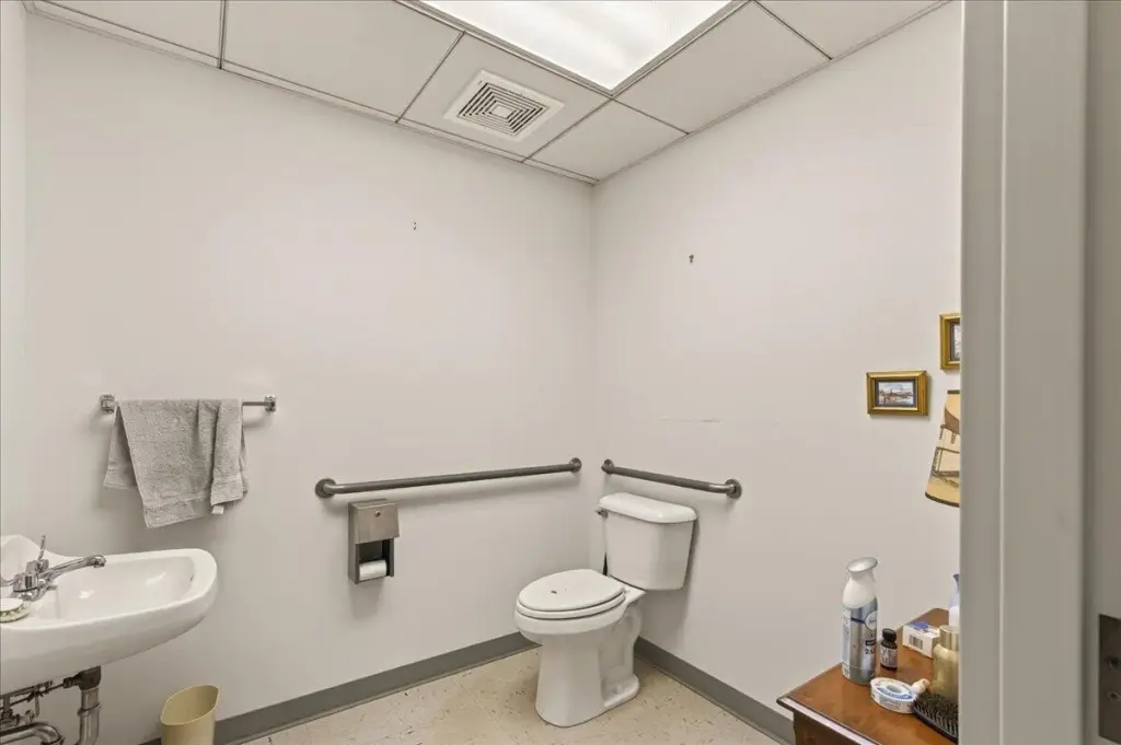 Picture 36