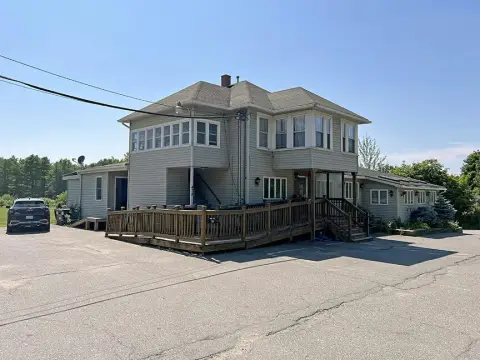 Restaurant Building with Apartment