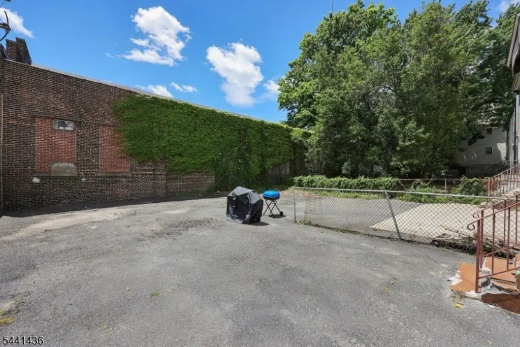Picture 6