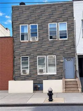 Four-Unit Brick Apartment Building