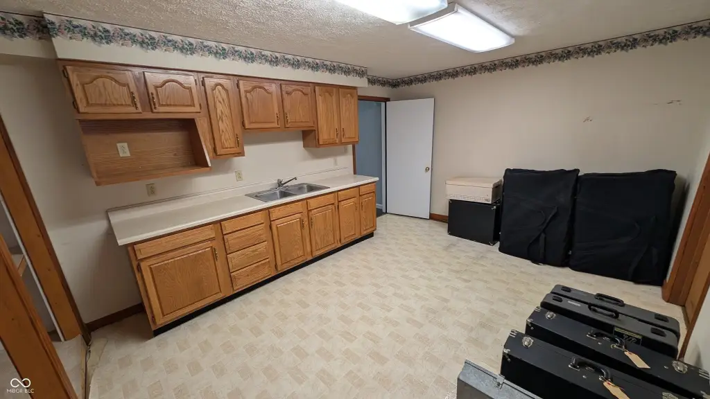 Picture 28