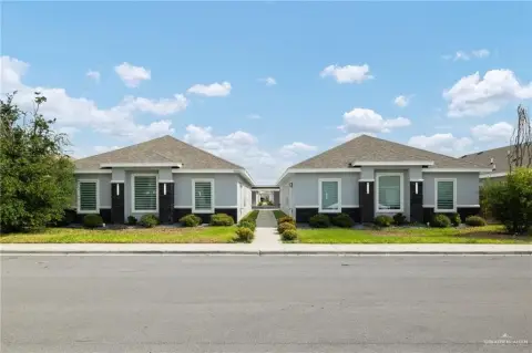 Fourplex with Mixed Unit Sizes