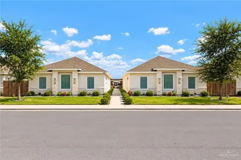 4-Unit Quadplex