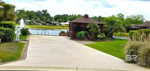 Lakefront Recreational Land