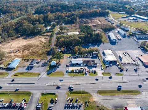 Highway Frontage Retail Opportunity