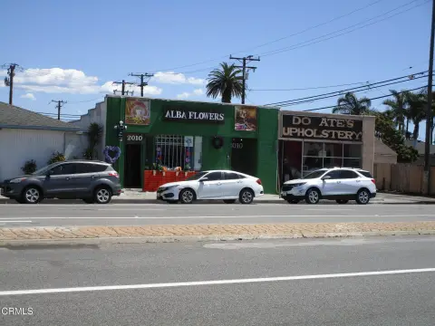 Commercial Building on Saviers Road