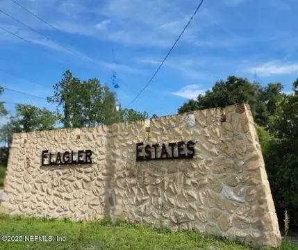 Residential Land in Flagler Estates