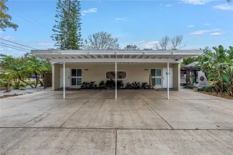 Largo Duplex: Turnkey Investment Opportunity