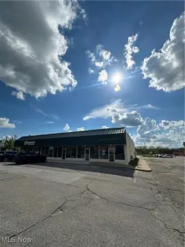 Cleveland Retail Plaza Value-Add Opportunity