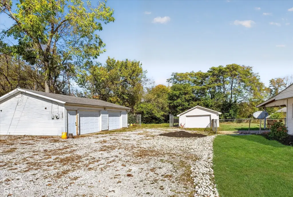 Picture 4