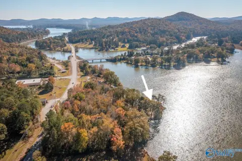 Waterfront Lot in Rainbow City