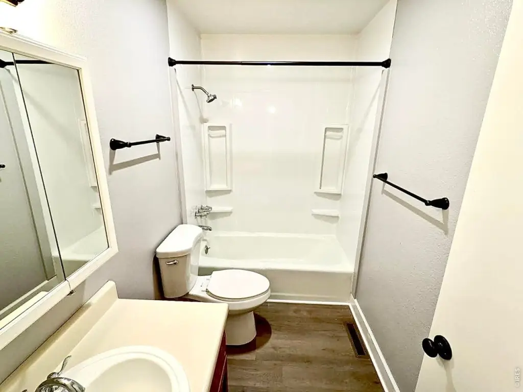 Picture 30