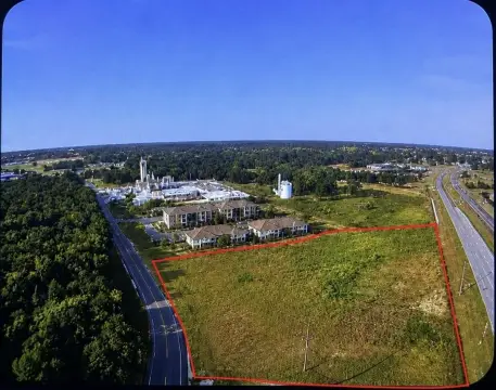 Commercial Land with Dual Frontage