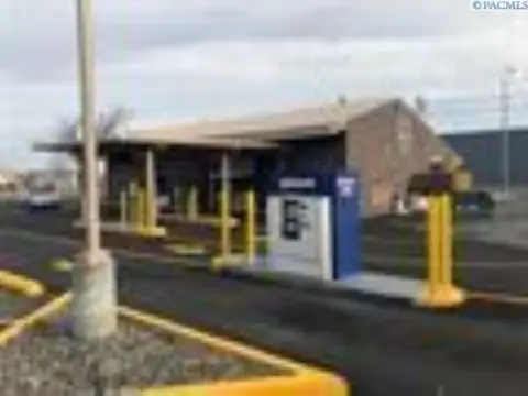 Kennewick Commercial Land For Sale