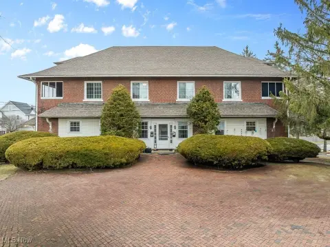 Renovated 4-Unit Apartment Complex