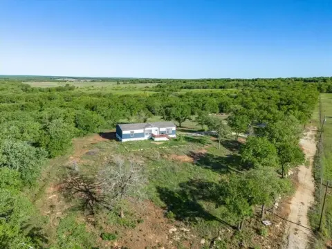 Picture of Ranches at Dewebber Rd 3760, Bowie, TX