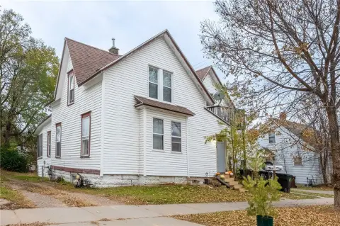 Eau Claire Income-Producing Duplex