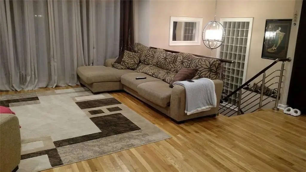 Picture 8