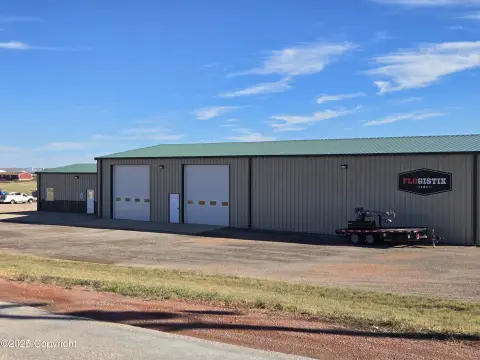 Gillette Commercial Property with Shop