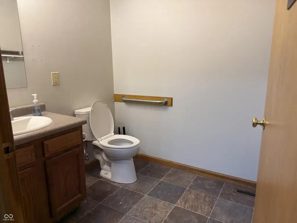 Picture 5