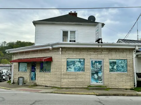 Mixed-Use Property in Maysville, KY