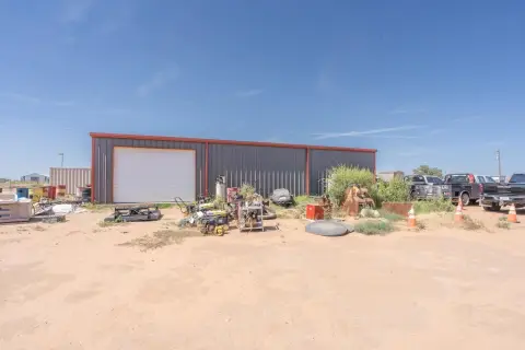 Fenced Warehouse Shop with Acreage