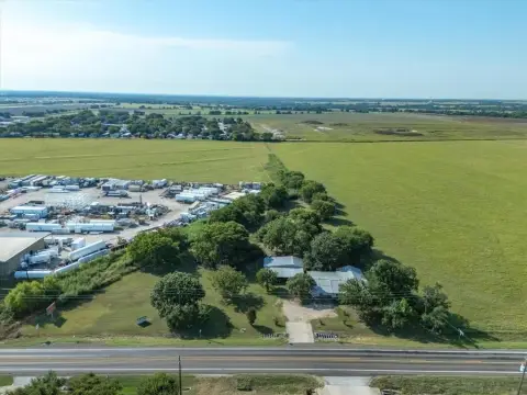 Prime Land in Waxahachie, TX
