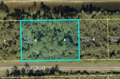 Oversized Land Lot For Sale