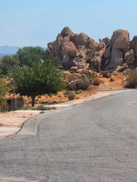 Lake Los Angeles Residential Lot