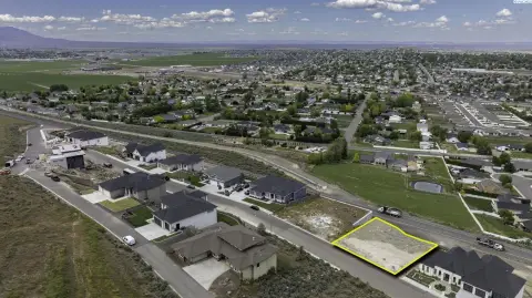 Residential Land in West Richland