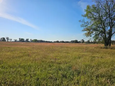 Unrestricted Land in Mount Pleasant