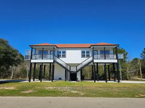 New Duplex Near Gulf Coast