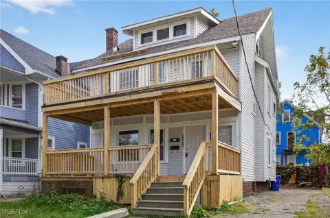 Updated Duplex Near Forest Hills Park