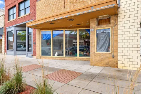 Brick Office Unit