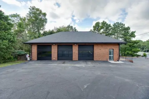 Brick Retail Building with High Ceilings